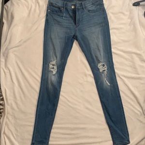 Express Woman’s Ripped jeans